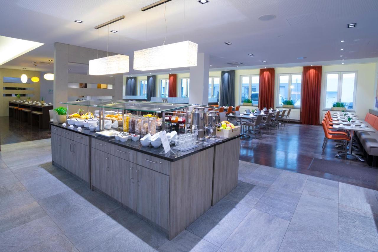Select Hotel Berlin The Wall - Apartments — Bilder 2